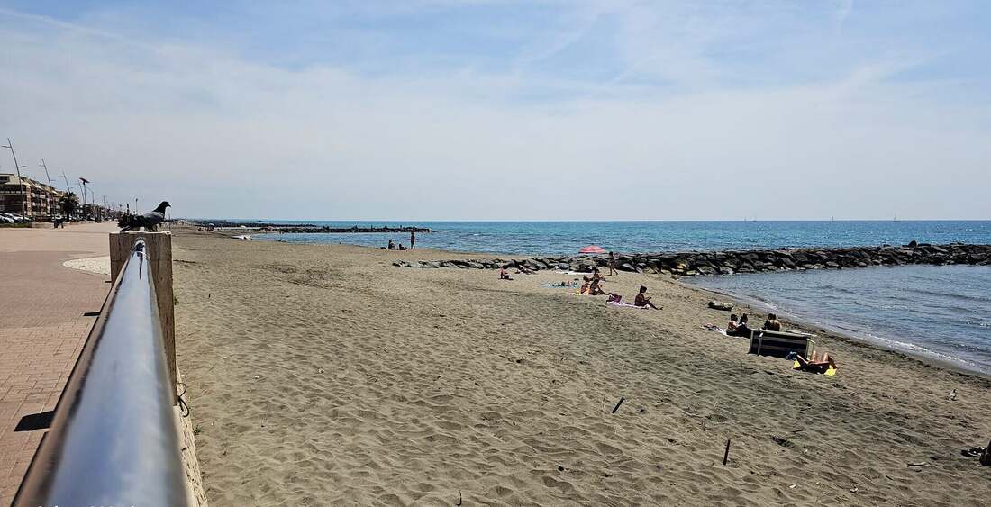 La passeggiata sul lungomare