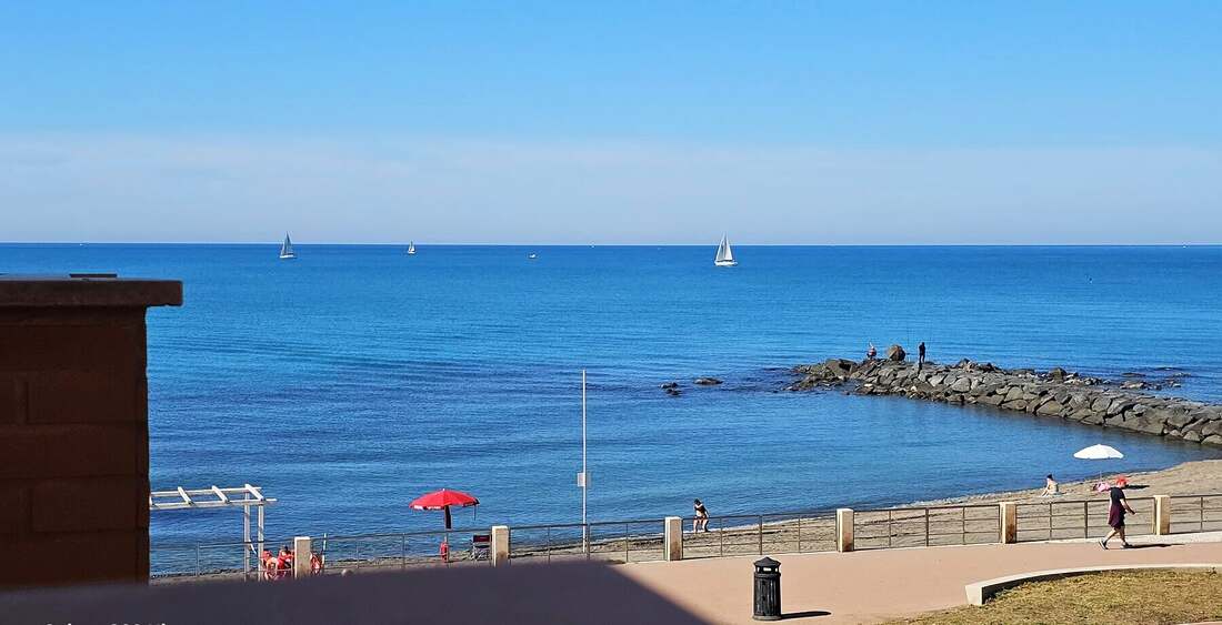 La spiaggia e il mare visti dal balcone